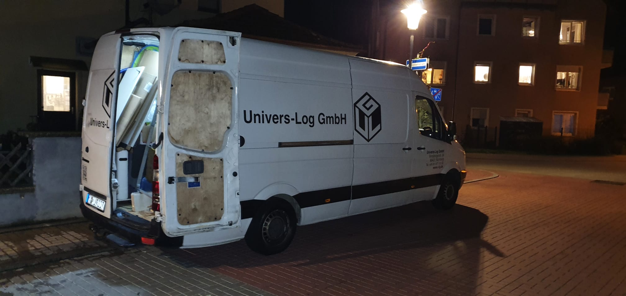 UNIVERS-LOG GmbH Fahrzeug Entrümpelung Nürnberg